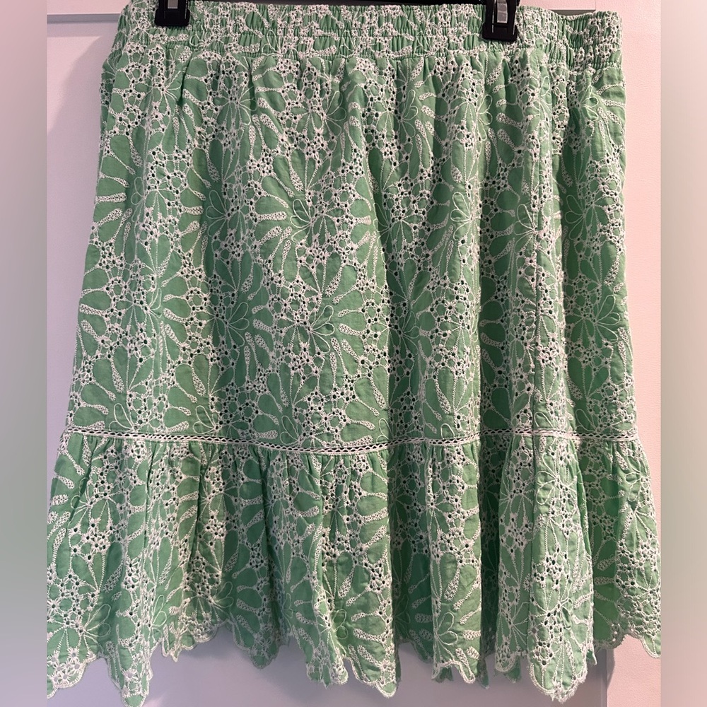 New Loft green eyelet skirt